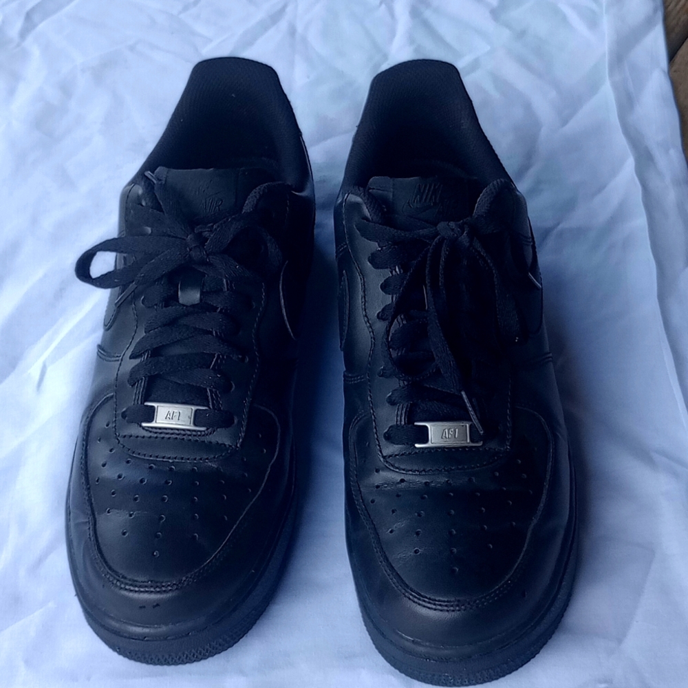 Black Air Force 1 Size 9